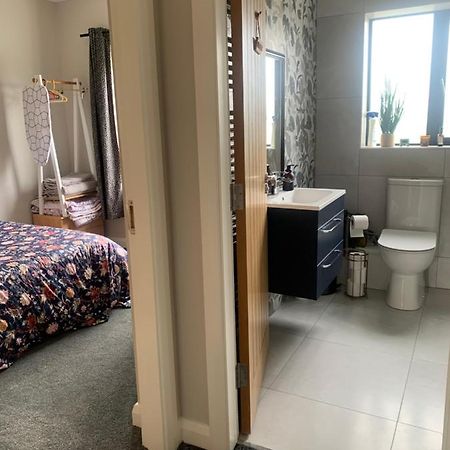 Room With A View Newry Bagian luar foto