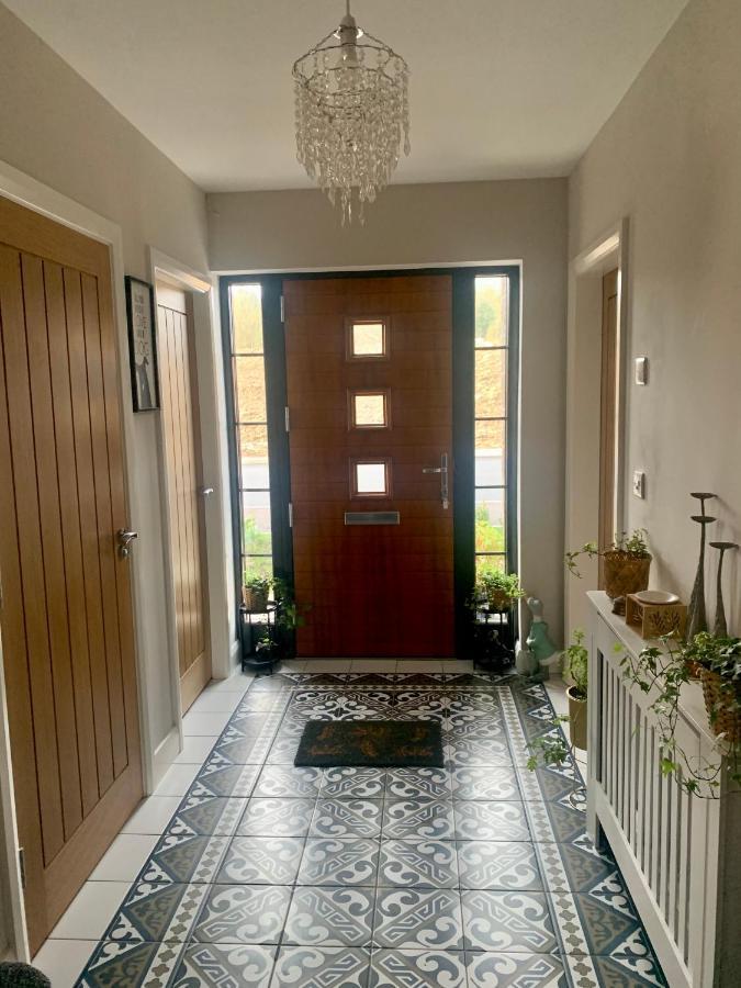Room With A View Newry Bagian luar foto