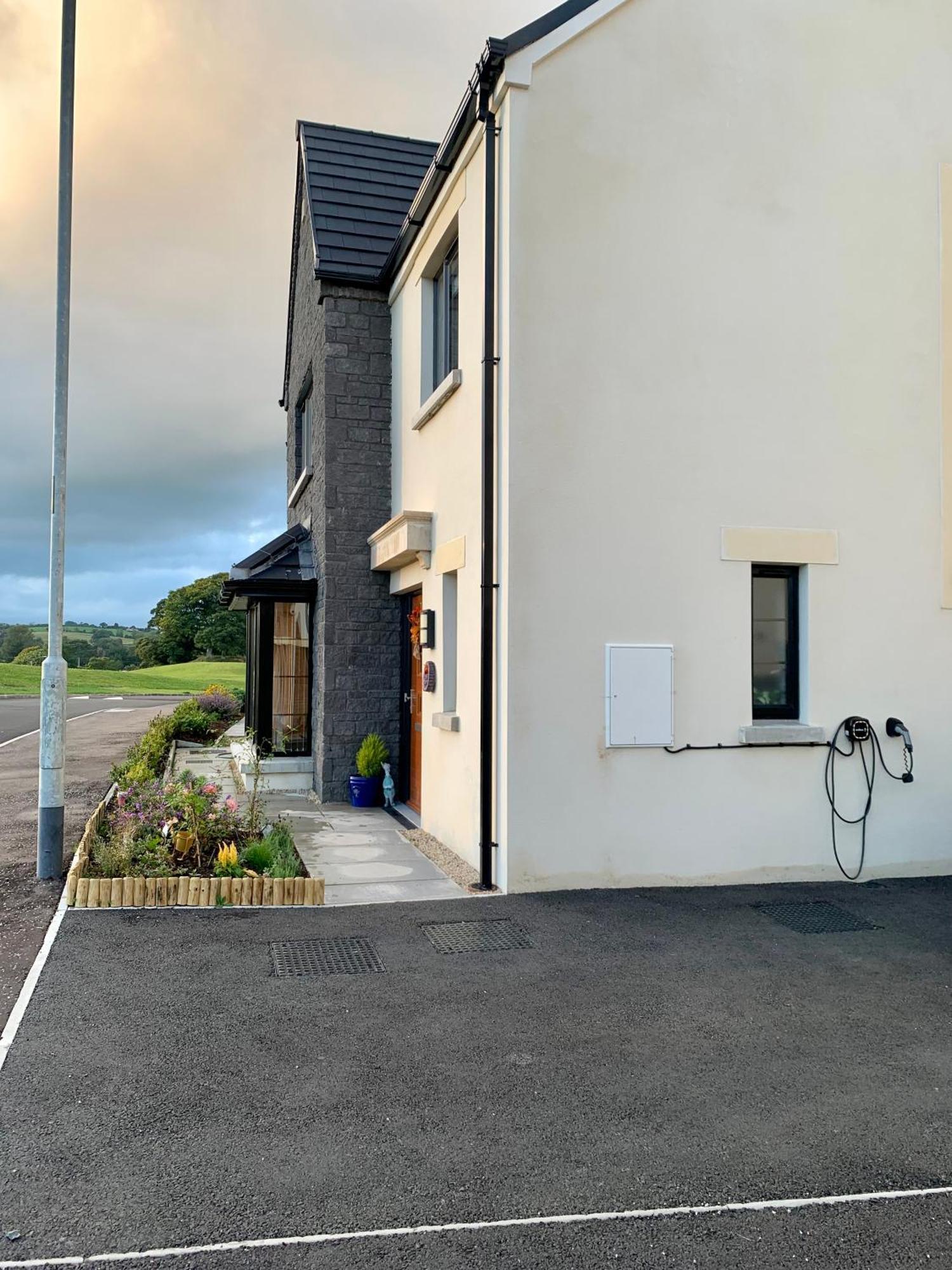 Room With A View Newry Bagian luar foto
